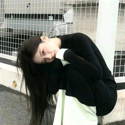 异形三角恋