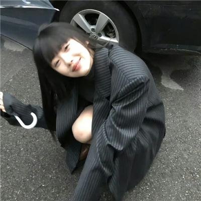 女孩罗塞玛莉
